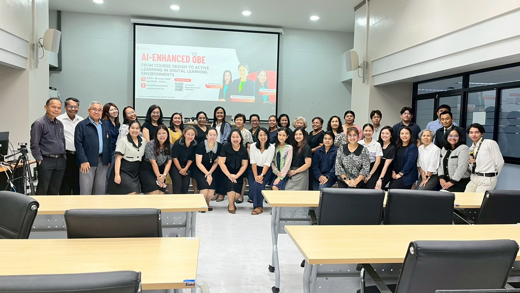ศคร. ร่วมกับ ศนท. จัดอบรมเชิงปฏิบัติการหัวข้อ "AI-Enhanced OBE From Course Design to Active Learning in Digital Learning Environments" ระหว่างวันที่ 27 – 28 เม.ย. 256